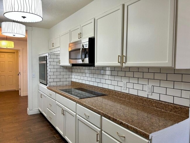 Photo - 16 NW 58th St