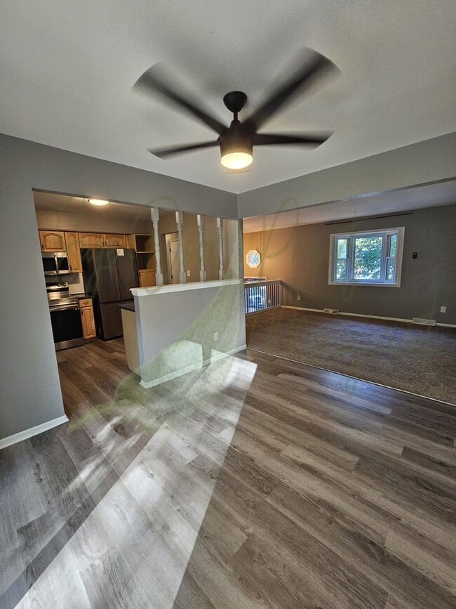 Photo - BEAUTIFUL UPDATES!!