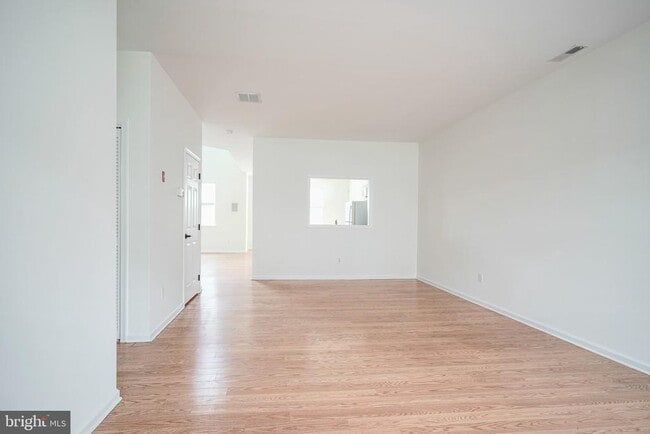 Photo - 8 Trout Trail