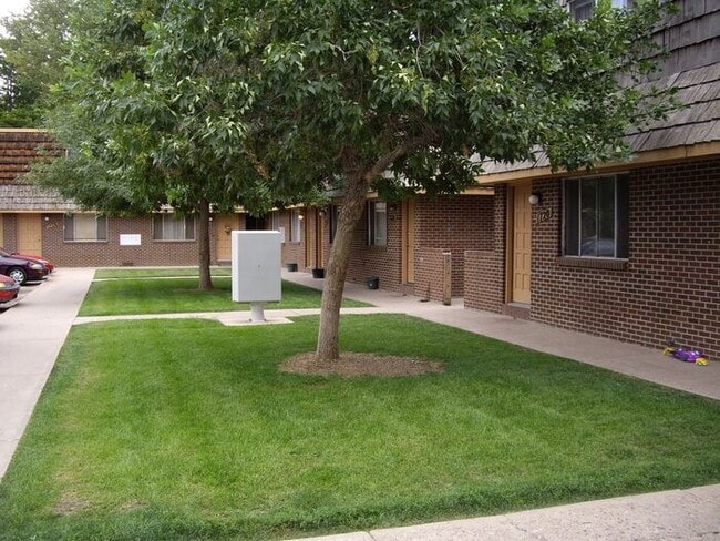 Photo - Beautiful 2 Bedroom Town Home!