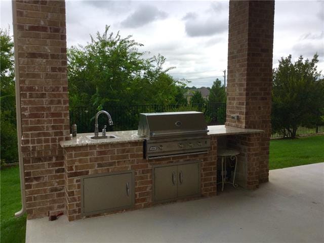 Photo - 1115 Navarro Dr