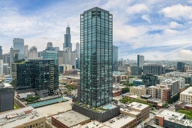 Aerial - The Row Fulton Market Rental