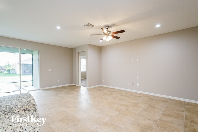 Photo - 7517 Lantern Park Ave