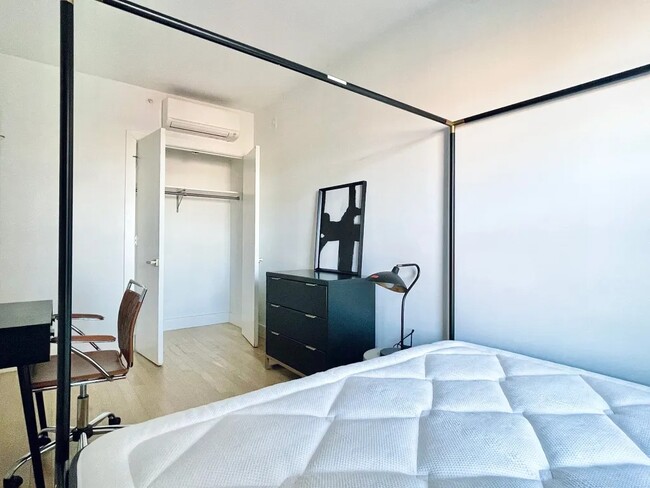 Photo - Furnished room/NOT APARTMENT Unit 3C