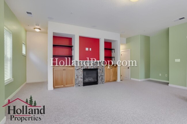 Photo - Lovely Condo with 2 primary suites in Hillsboro