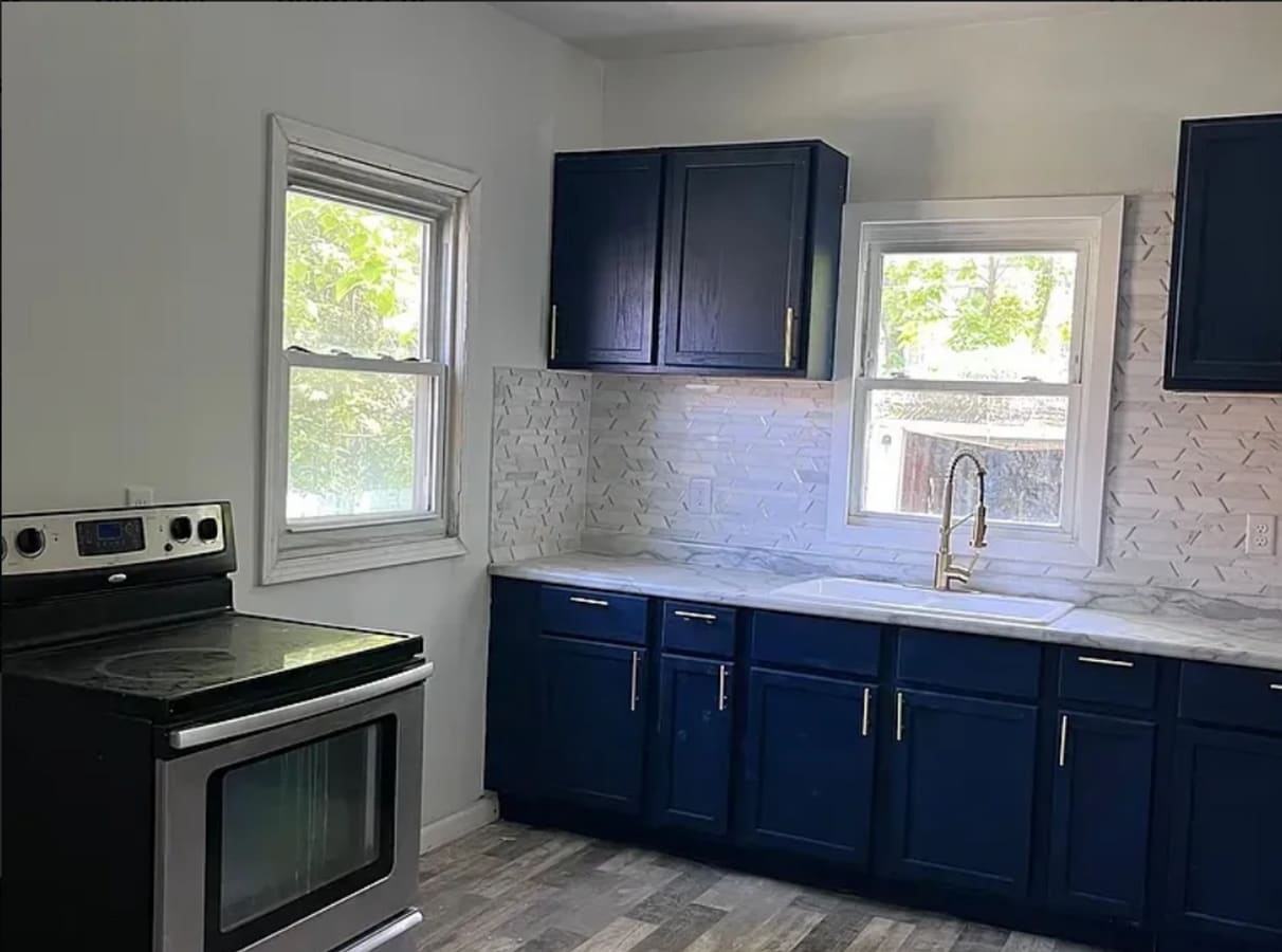 Newly Renovated 3-Bedroom Pet-Friendly Home in East Cleveland - Newly Renovated 3-Bedroom Pet-Friendly Home in East Cleveland