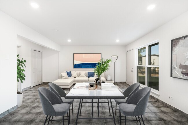 Dellview Crossing Apartments