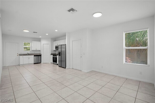 Photo - 3309 Armstrong Ct