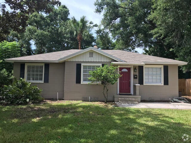 Building Photo - Near Lake Hollingsworth, Hardwood floors t... Rental