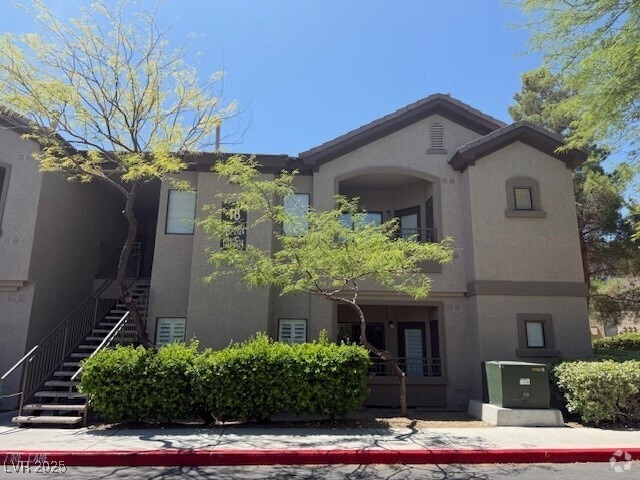 Building Photo - 8250 N Grand Canyon Dr Unit 2120 Rental