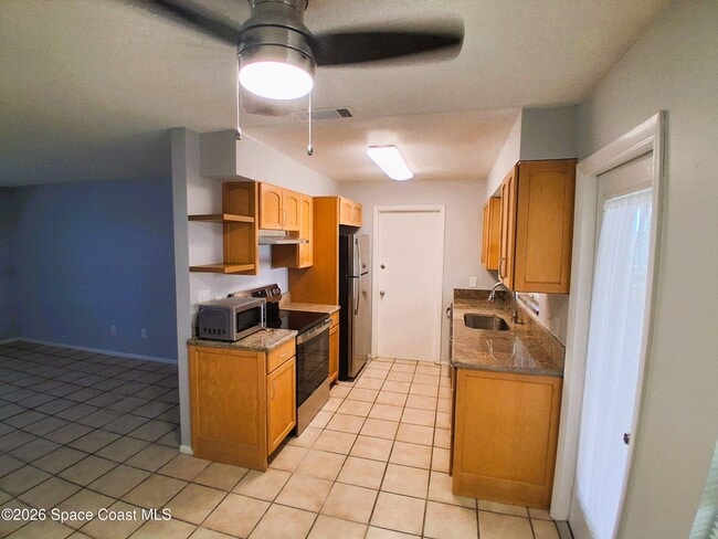 Photo - 500 Sylvia Rd