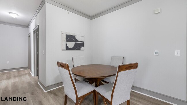 Photo - 4689 Mustang Pkwy Unidad 5201