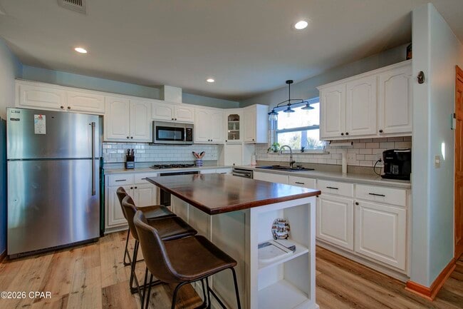 Photo - 1007 Cypress Ave