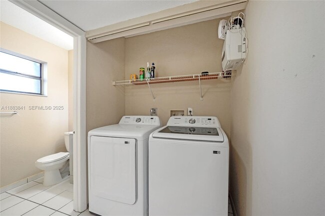 Photo - 3208 San Remo Cir