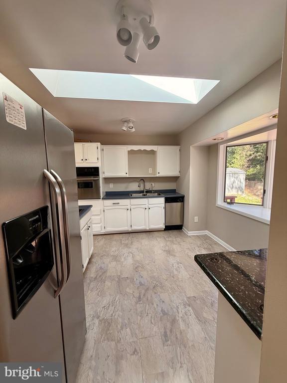 Photo - 7562 Kingman Dr