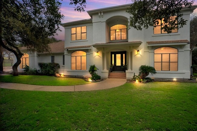 Photo - 608 Lakeway Dr