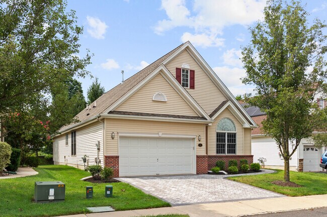 Photo - 33 Tallman Ln