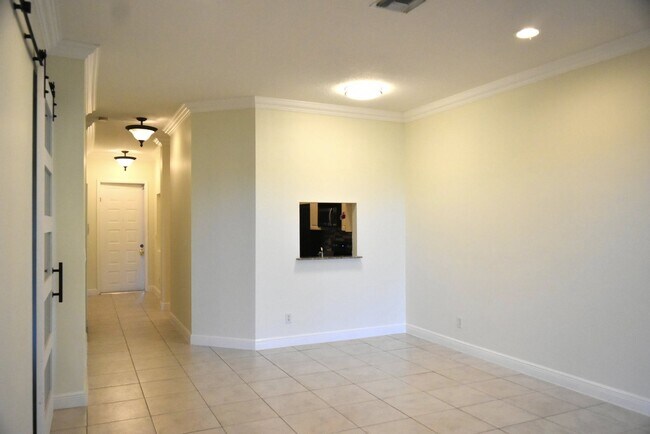 Photo - 3240 Fairway Cir