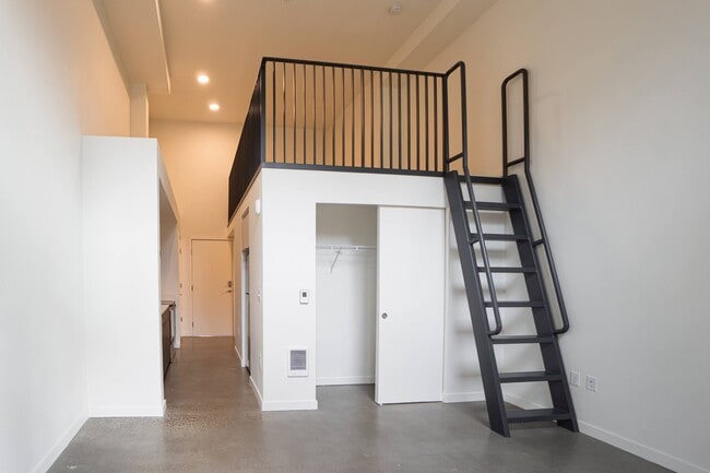 Photo - Ori Stone Way Apartments