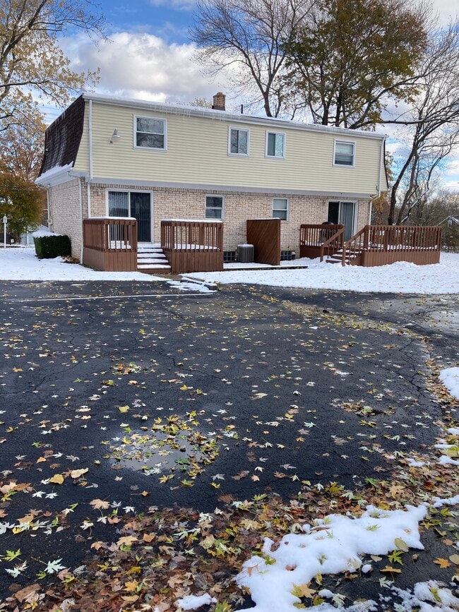 Photo - 1436 North Rd SE