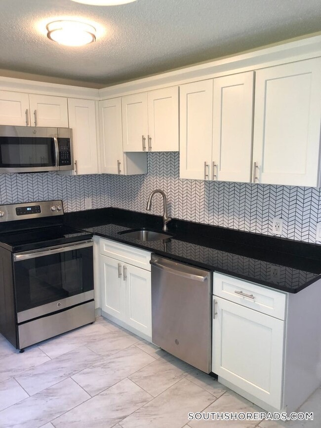 Building Photo - 217 Beaver Dam Rd