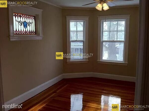 Photo - 11 Fairfield St Unit 2