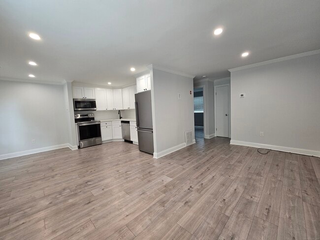 Building Photo - 112 Glenwood Ave Unit 112 Rental