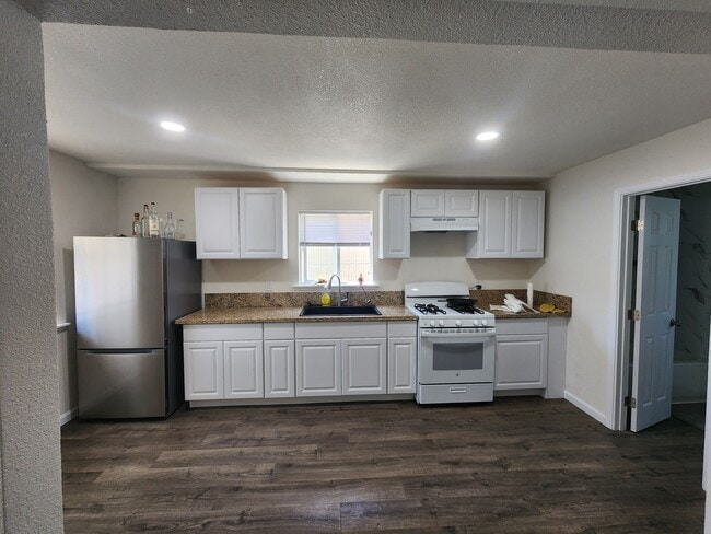 Photo - 3815 25th Ave