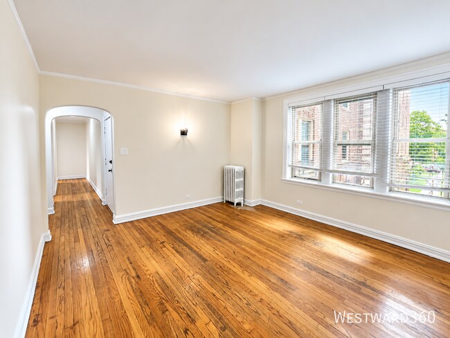 Photo - 1626 W Sherwin Ave Unit 1N