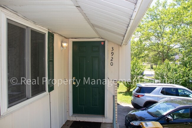 Photo - 3920 Camelot Dr SE Unit 3920