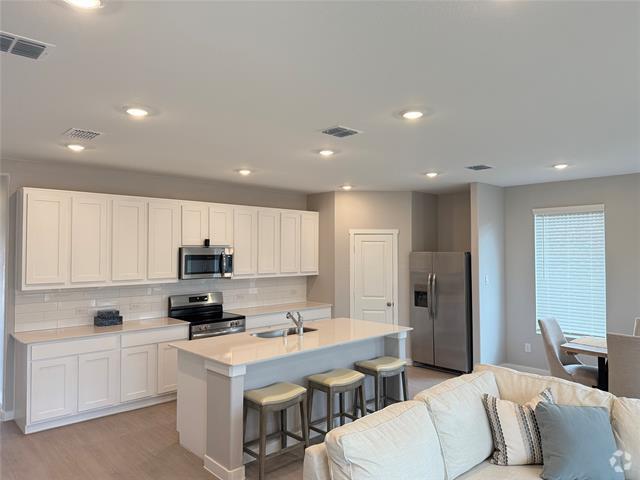 Building Photo - 500 Ml Trce Wy Rental