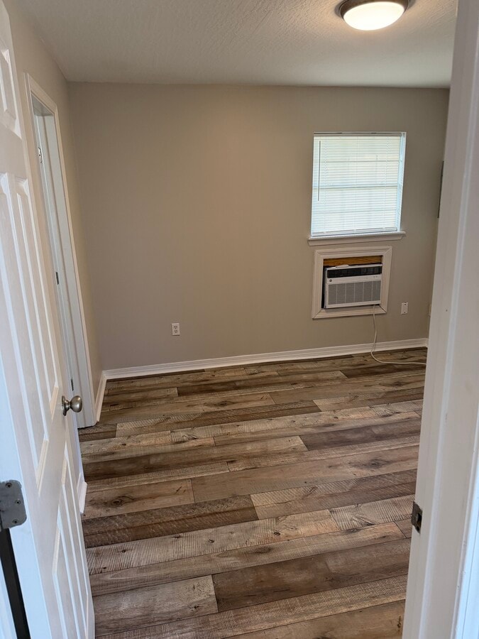 Photo - Cambridge Apartments