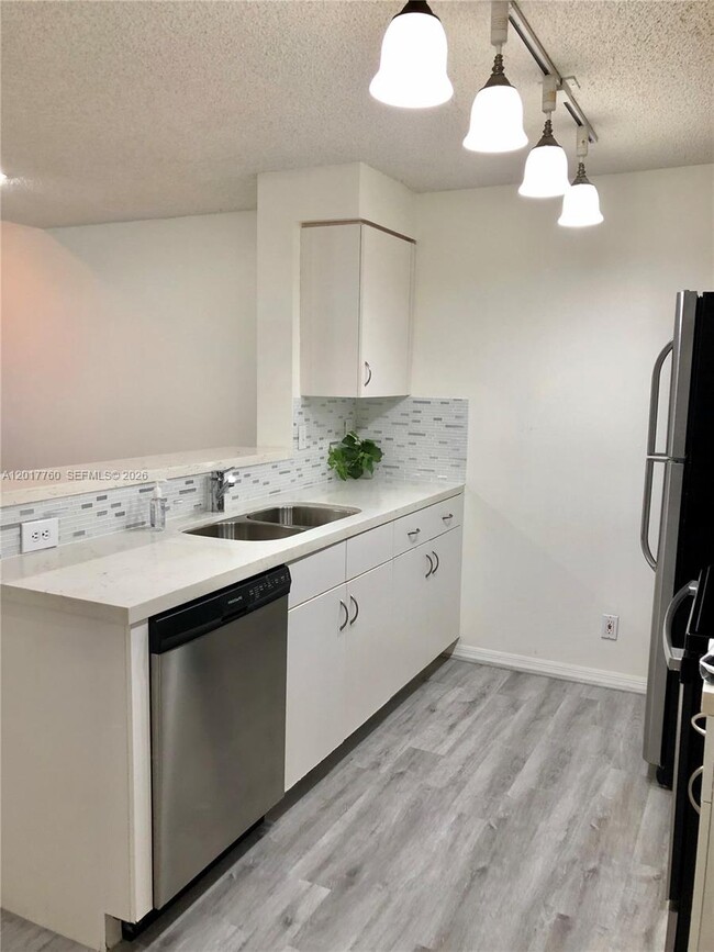 Photo - 1561 Sorrento Dr