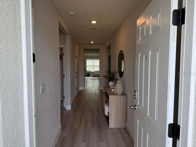 Photo - 33412 Country House Dr