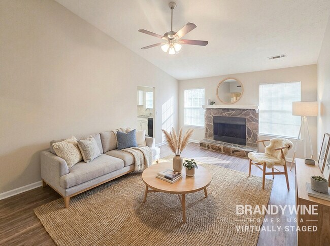 Photo - 2525 Hallie Mill Rd