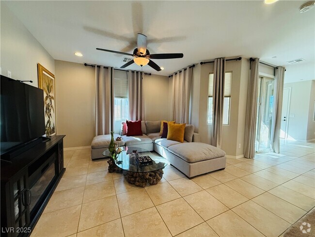 Building Photo - 3041 Savella Ave Rental