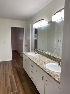 Photo - 228 E Greenfield Dr