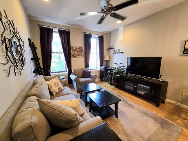 Photo - 123 Washington St Unit 3L