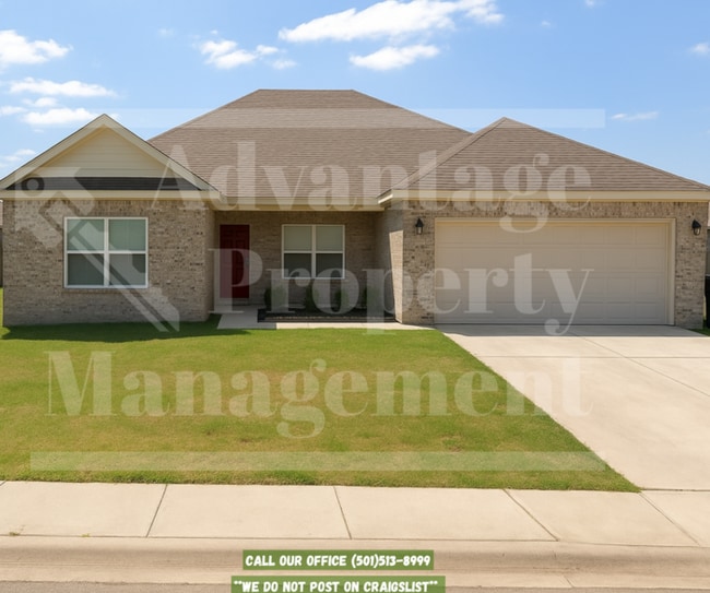 Building Photo - 1215 Mae Ln