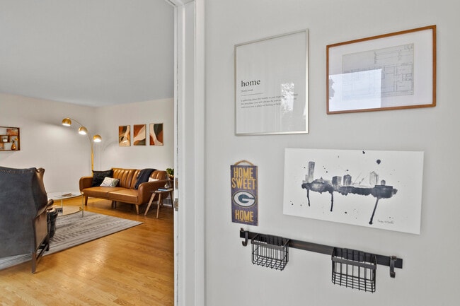 Photo - 426 E Ohio Ave