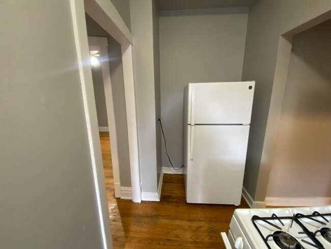 Photo - 1839 S 51st Ave Unidad 2