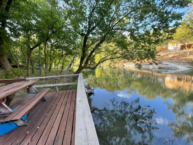 NEW ON MARKET /// RIVER FRONT CABIN AVAILABLE!! - NEW ON MARKET /// RIVER FRONT CABIN AVAILABLE!!