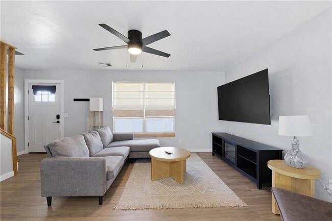 2402 SE Jayel Terrace