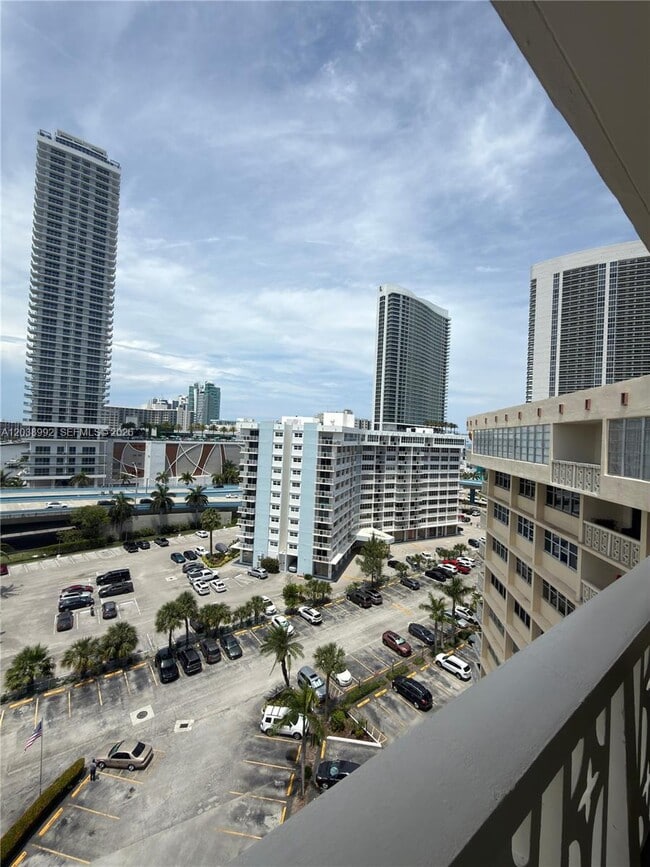 Photo - 1817 S Ocean Dr Unit 18