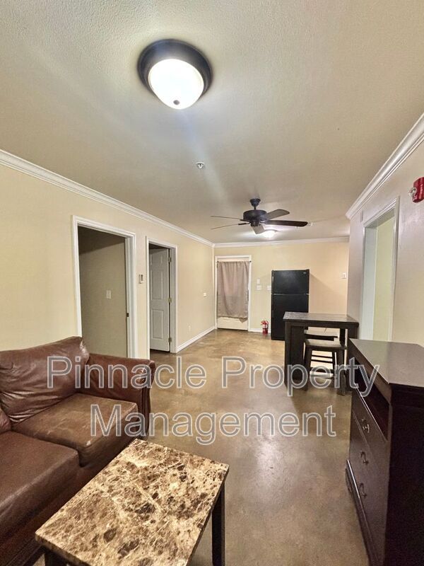 Photo - 350 W Ave L Unit Depot Flats #19