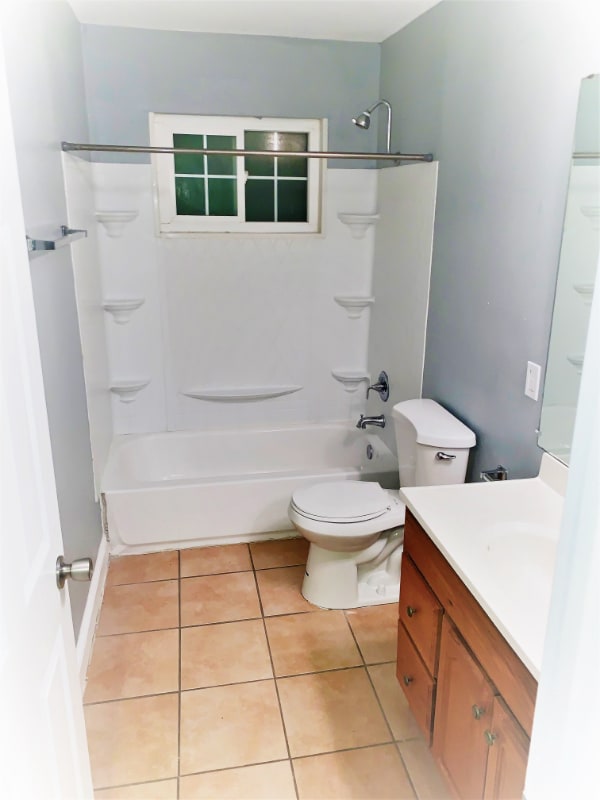 Photo - 1050 Grand Ave Unit C