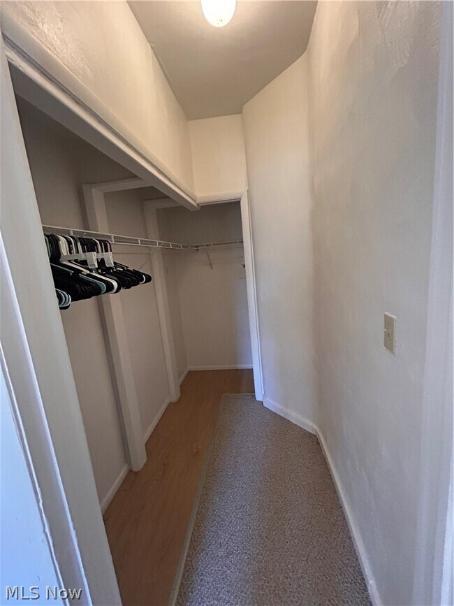 Photo - 1707 W 31st Pl