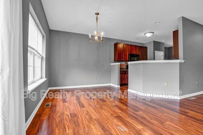 Photo - 2024 Morgan Hill Dr