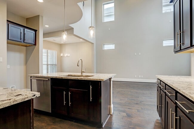 Photo - 4851 Benning Dr