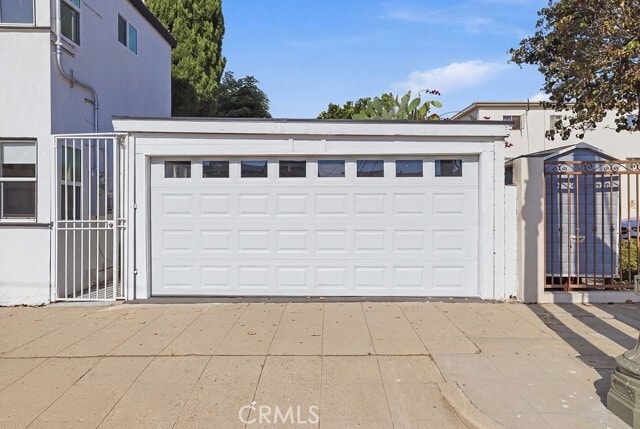 1211 Cole Ave